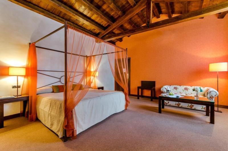 Palacio San Facundo Segovia Room photo